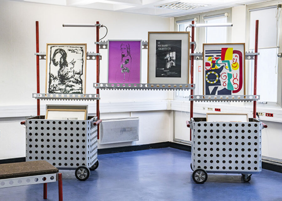 Mobilier créé par Martial Marquet pour Artothèques en ruralités