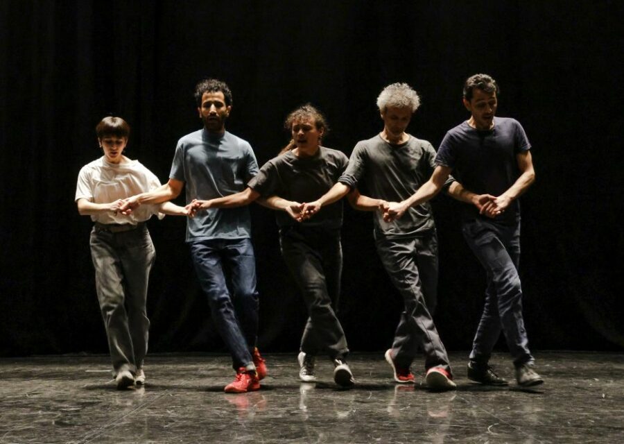 photo de répétition du spectacle Amazigh