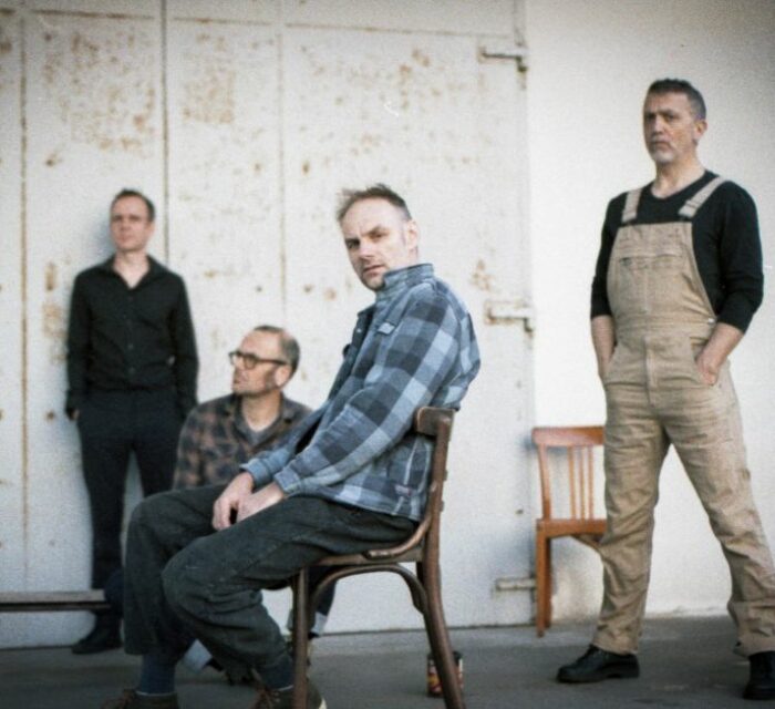 Photo des interprètes du spectacle Le gang de la clé à molette