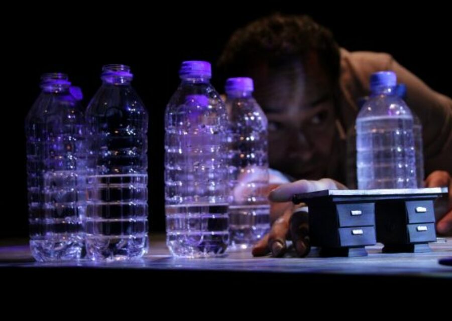 spectacle paradoxal